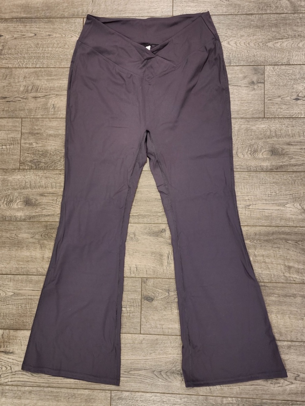 NWT Lemonsky Women's Flare Yoga Pants Dark Gray Size 2XL Crossover Waist